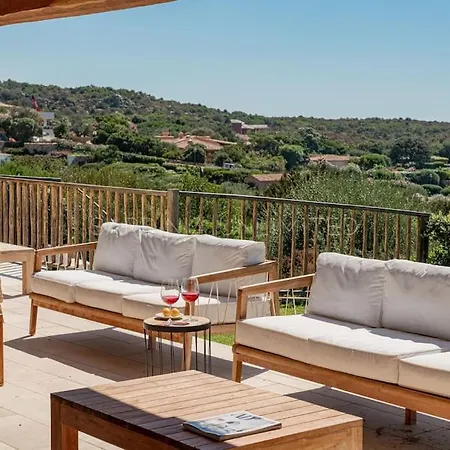 Jaqueline Villa Abbiadori