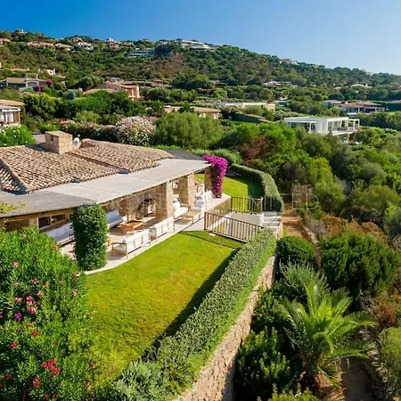 Villa Jaqueline Abbiadori