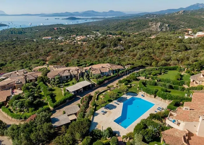 Jaqueline ヴィラ アッビアドリ